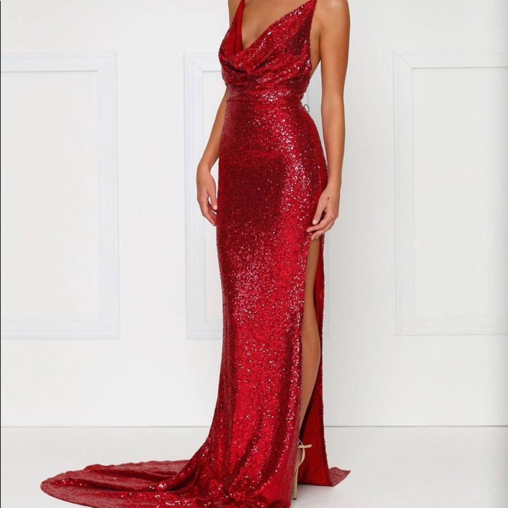 Adriana Gown from Alamour The Label - Picture 2 of 5